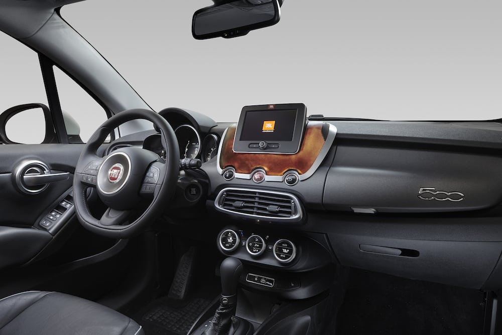 fiat_dash_with_lights_c