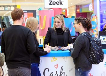 Rita Simmons, appeared at the Zeek Cash or Kind swap shop in Westfield, Stratford today helping shoppers swap unwanted gift cards for cash or donate the value to The Childrens Trust.

Eastenders’ Rita Simons swaps Albert Square for Westfield to launch swap-shop for unwanted gift cards.

•	Zeek’s ‘Cash or Kind’ store at Westfield Stratford allows members of the public to swap unwanted gift cards for cash to keep or donate the value to charity
•	47% of Brits admit they have received an unwanted gift card or voucher, with  £300million wasted every year 

Today, former Eastenders star Rita Simons swapped her market stall in Albert Square to launch a pop-up shop in Westfield, Stratford. The shop allows members of the public to exchange their unwanted gift cards for cash or donate the value to The Children’s Trust, a leading charity for children suffering from brain injury. 

The swap-shop, open for one day only, was set up by Europe’s biggest gift card marketplace, Zeek, in response to new research showing that 47% of Brits have at one time received an unwanted gift card or voucher, with an estimated £300million of unused credit in the UK every year.

The vast majority of unwanted items will be re-sold (23%) or re-gifted (33%), however one in seven (14%) will never see the light of day, gathering dust in drawers or even being relegated to the bin.

The gift card swap shop comes at the perfect time of year as, contrary to widespread belief, the most popular week for returning unwanted items is the second week of January, with 15% choosing to wait until the festivities have died down before hitting the high street. A sizeable 70% of us even went as far as to say they actively avoid the shops between Boxing Day and the New Year with half of us citing crowds as a reason to avoid the high street. 

Rita Simons, who exited the popular BBC soap in an explosive storyline over New Year, opened the shop, as eager shoppers got ready to exchange their unwanted gift