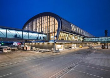 Olso Airport (by Ivan Brodey)