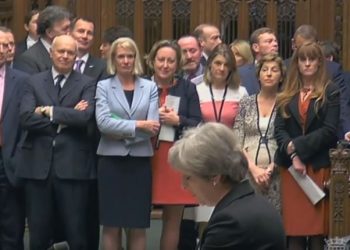 Iain Duncan Smith and others stand to support PM