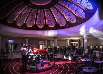 Rotunda Bar at Four Seasons Hotel London, Ten Trinity Square