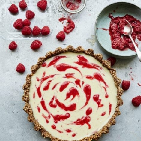 Tart London white chocolate tart | Photo: Laura Edwards