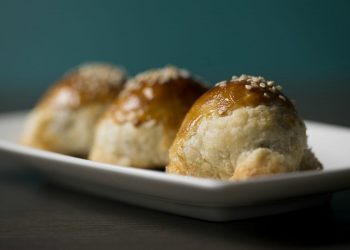 Hakkasan Venison puff