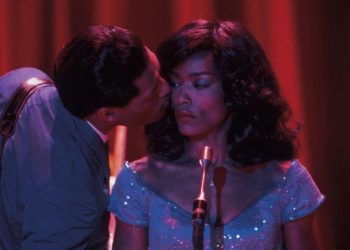 ANGELA BASSETT

WHAT'S LOVE GOT TO DO WITH IT

© Touchstone