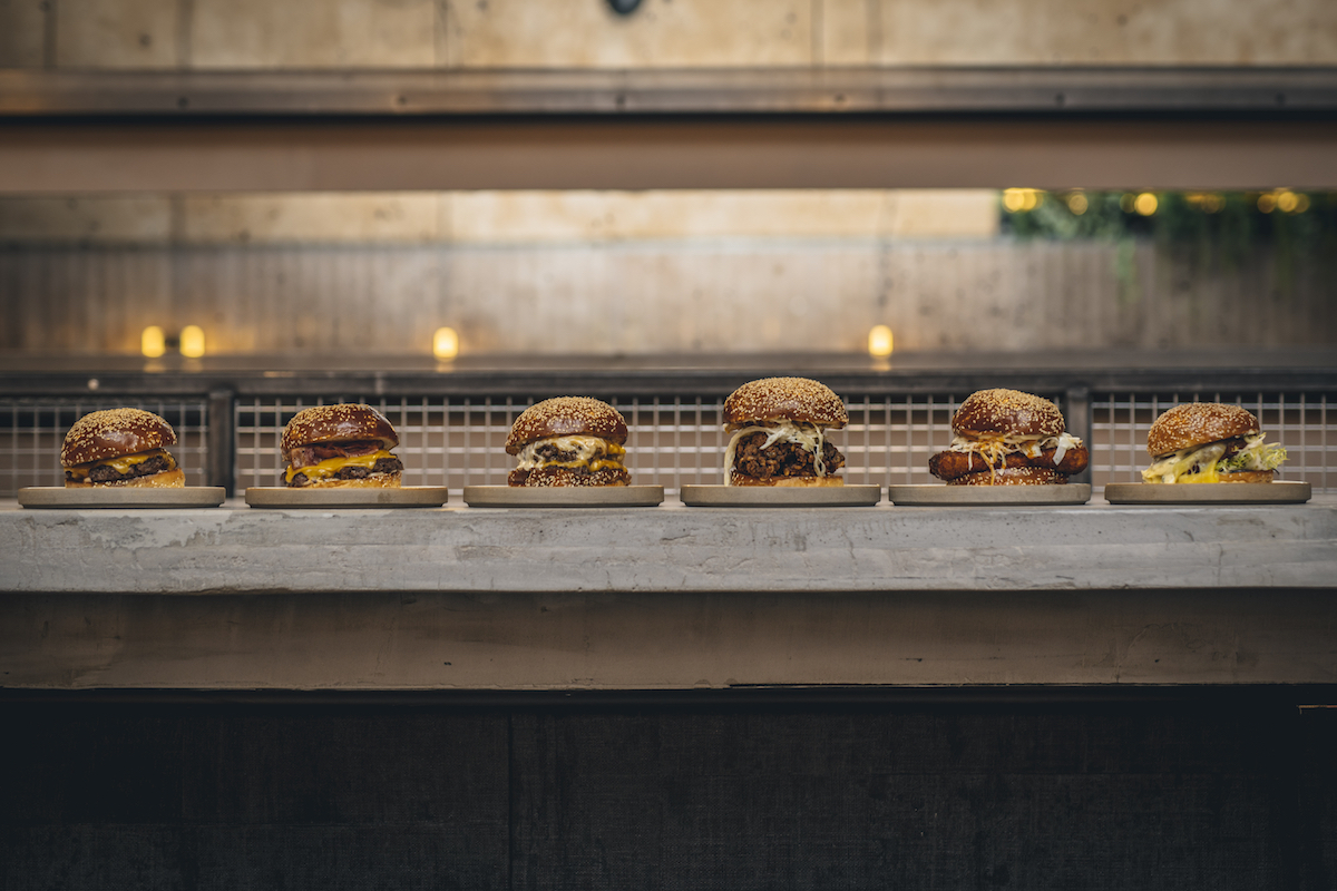 Burger & Beyond @lateef.photography
