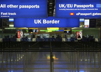 Britain/EU immigration (c) Jim Larrison (CC BY 2.0)