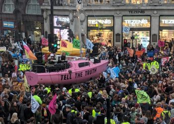 Photo by Andy G, Oxford Circus Extinction Rebellion
