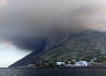 Stromboli volcano erupts (PA)