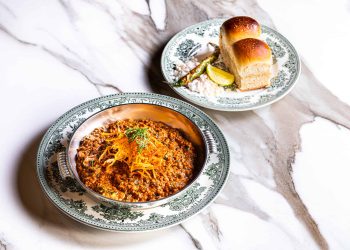Gymkhana Kid Goat Methi Keema, Salli, Pao 2