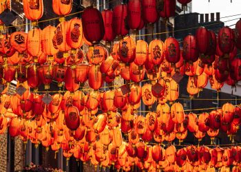 #LoveChinaTown lanterns | Photo: @haydonperrior