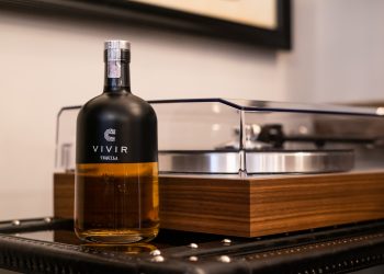 VIVIR Tequila Añejo Review