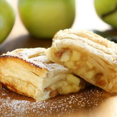 How To Make: Apple Strudel