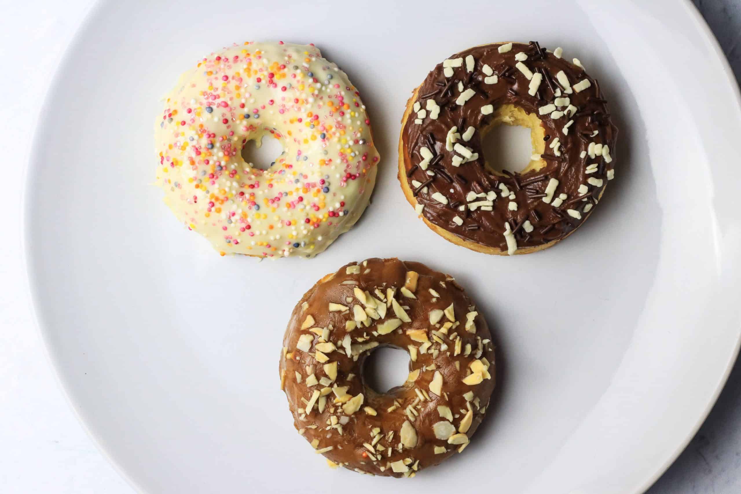 Low-Calorie & Low-Carb Doughnuts