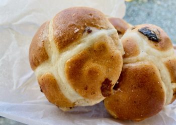Paul Leonard - Hot Cross Buns recipe