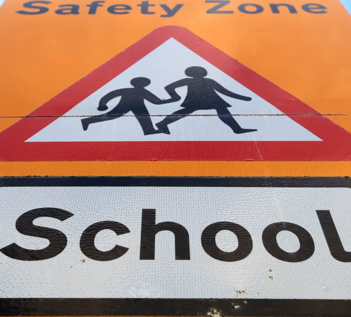 A general view of a school safety zone sign.