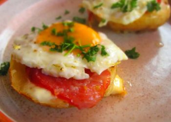 How To Make: Breakfast Spud