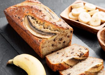 How To Make: Banana Bread