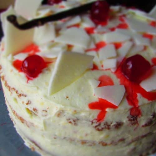 How To Make: Vanilla Cream White Chocolate Cake
