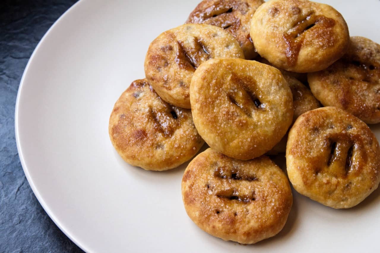 Eccles cake recipe - a British icon, dating back to at least the 18th century