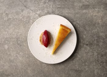 Holy Carrot vegan lemon tart
