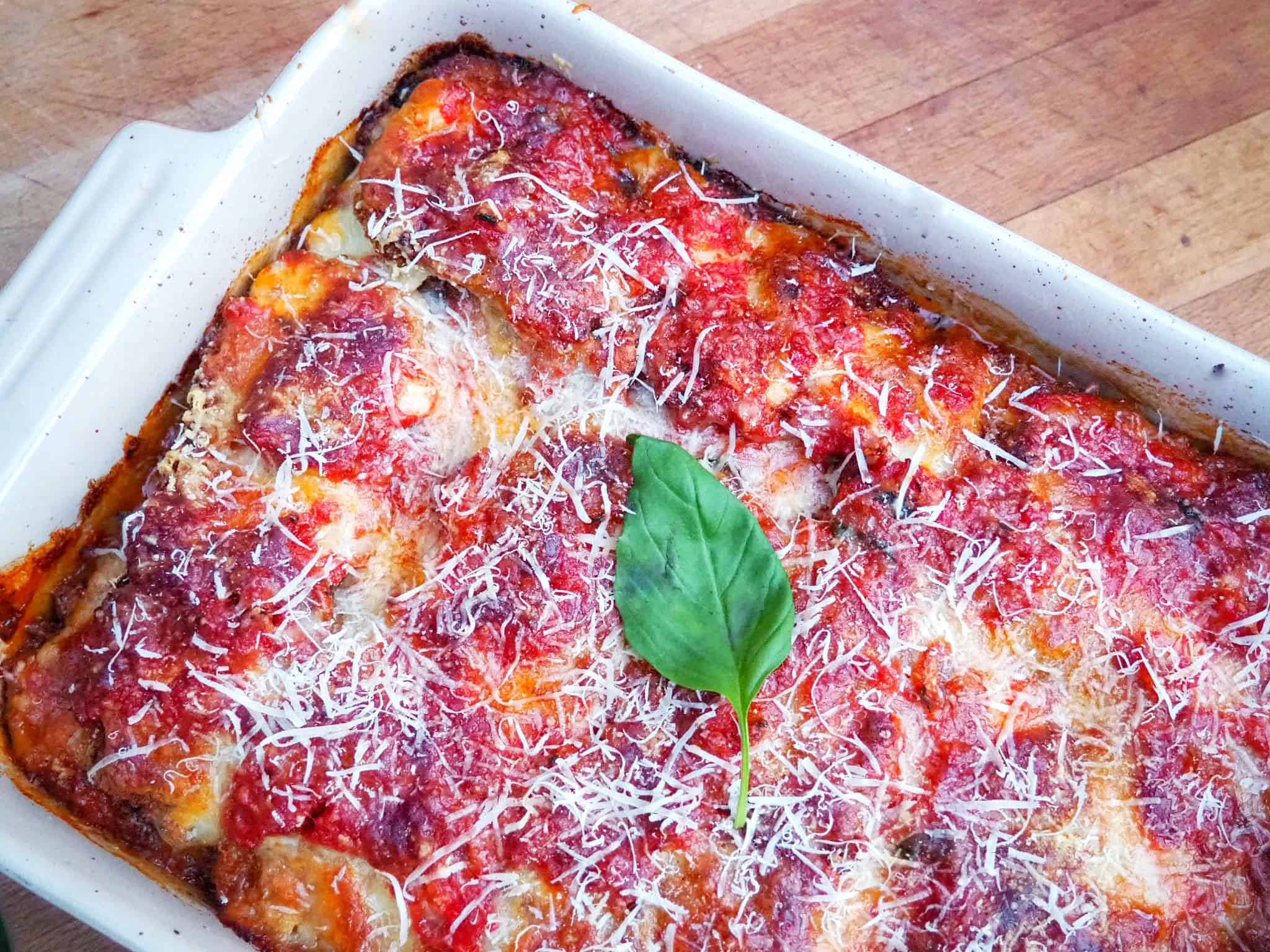 Aubergine parmigiana recipe (melanzane alla parmigiana)