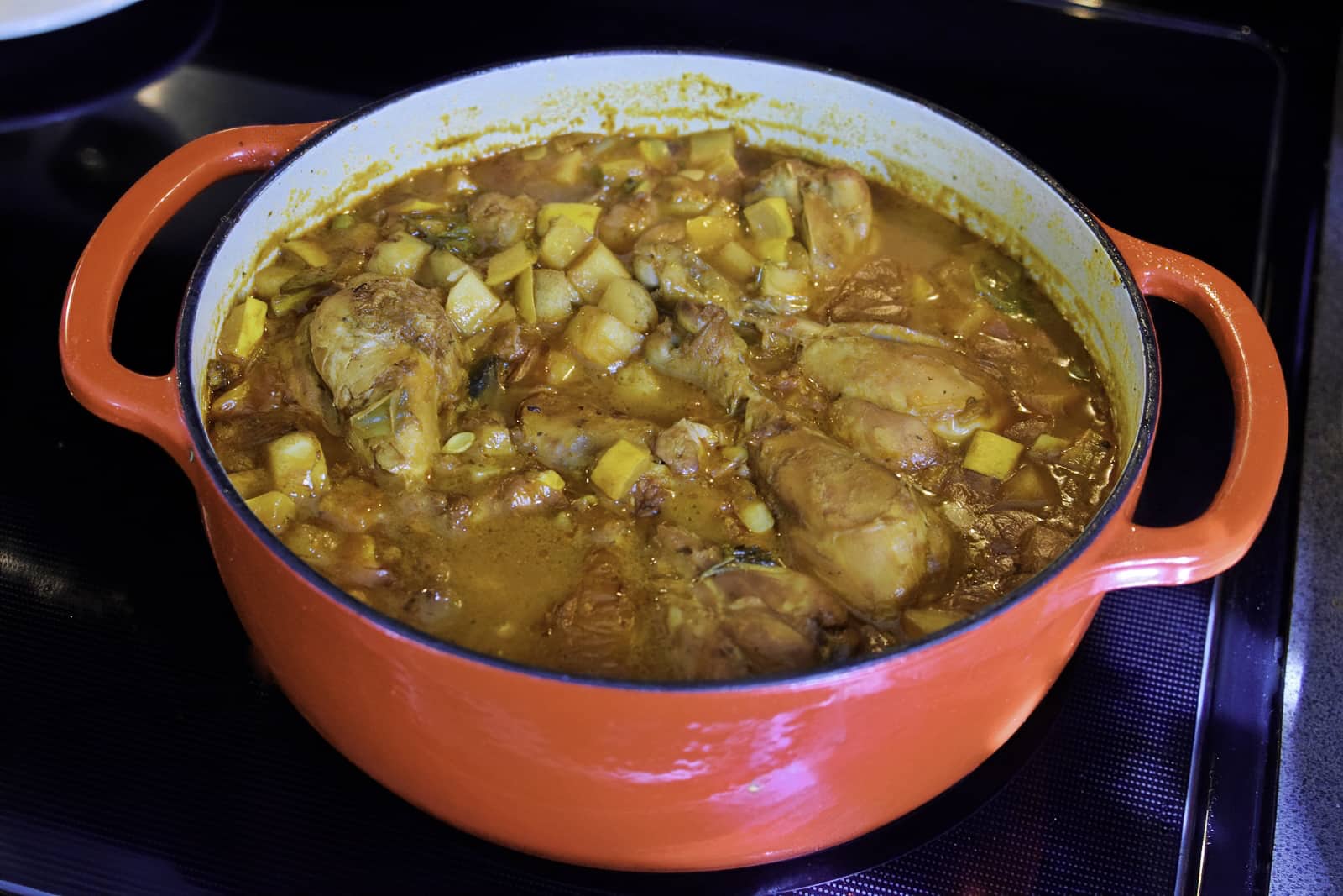 Beer braised chicken recipe: a simple one-pot dinner ideal for weeknights