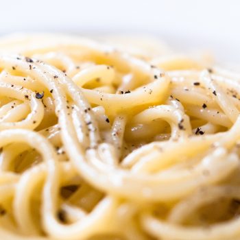 Cacio e Pepe recipe spaghetti pasta | Photo: Stijn Nieuwendijk / Flickr