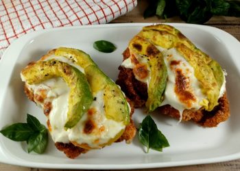 Baked Chicken Schnitzel with Avo