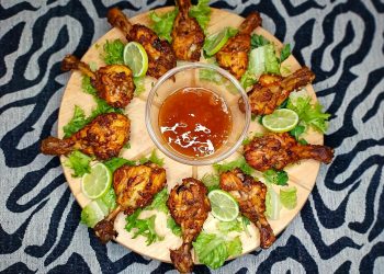 Tandori Chicken Drumsticks with Peach Chutney