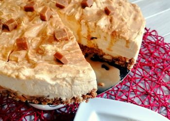 Salted Caramel Cheesecake