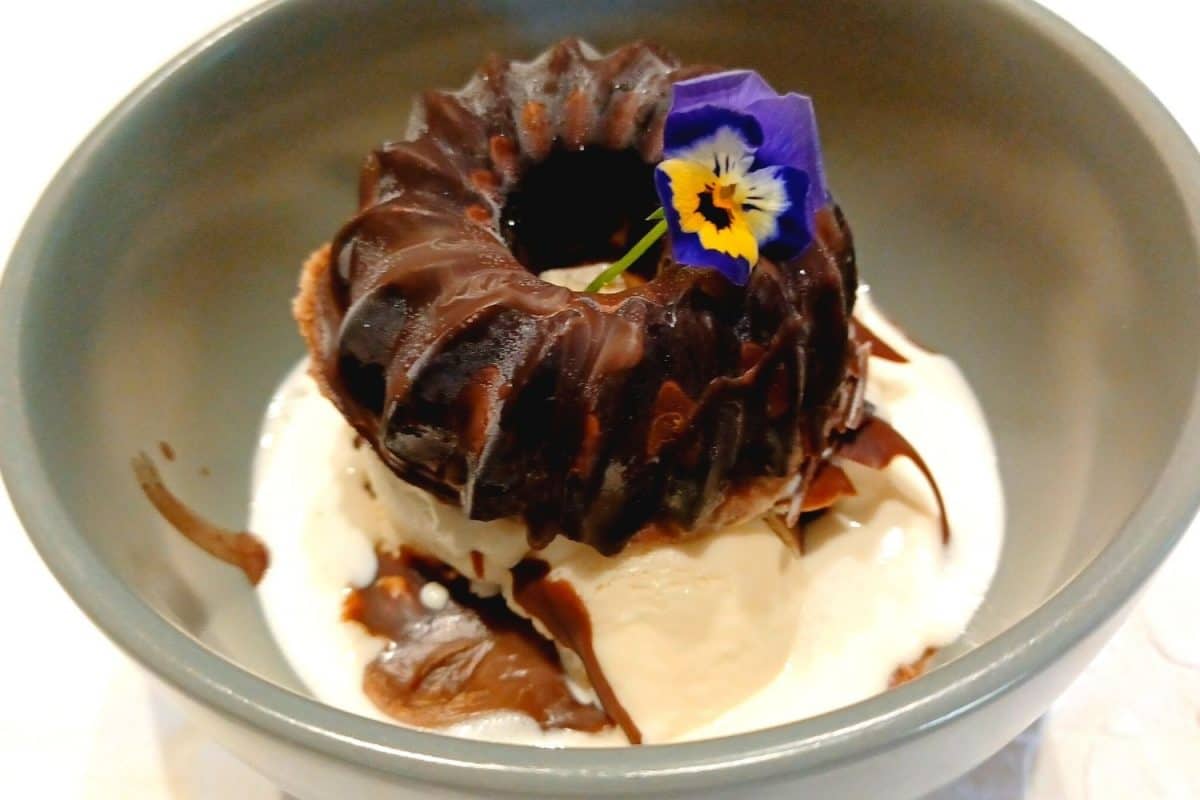 Heavenly Hot Chocolate Sauce - The London Economic