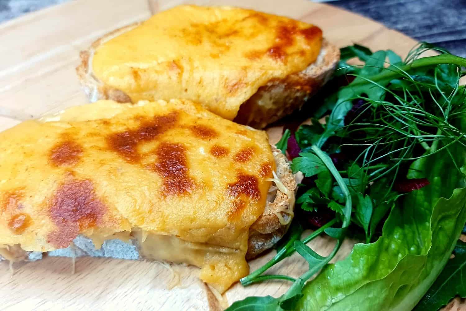 Welsh Rarebit Breakfast Treat