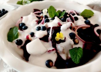 Beetroot Salad With Berries and Yogurt