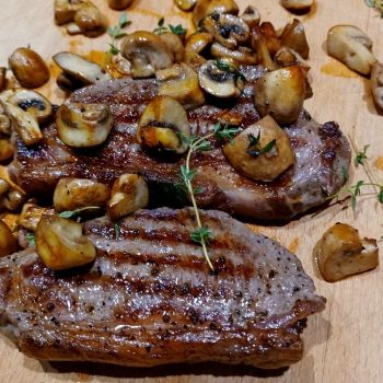 Pan Seared Steak with Mushrooms And Thyme