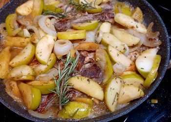 One Pot Pork Chops with Apples and Onions
