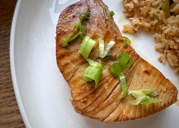 Seared tuna with soy sauce and ginger recipe Jonathan Hatchman London Economic