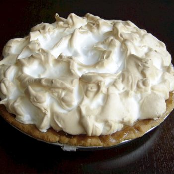 Vegan lemon meringue pie