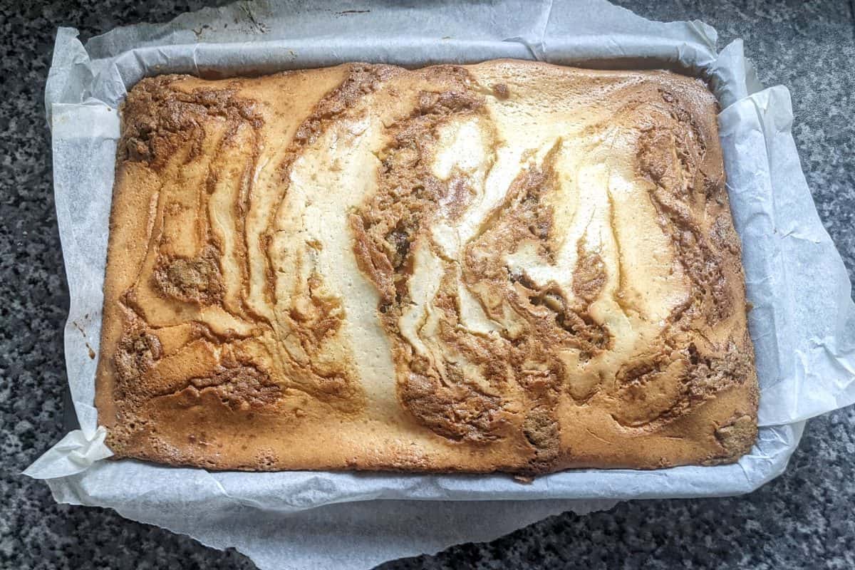 How To Make: Carrot Cake Cheesecake Traybake