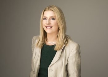 Dr Niamh M. Middleton