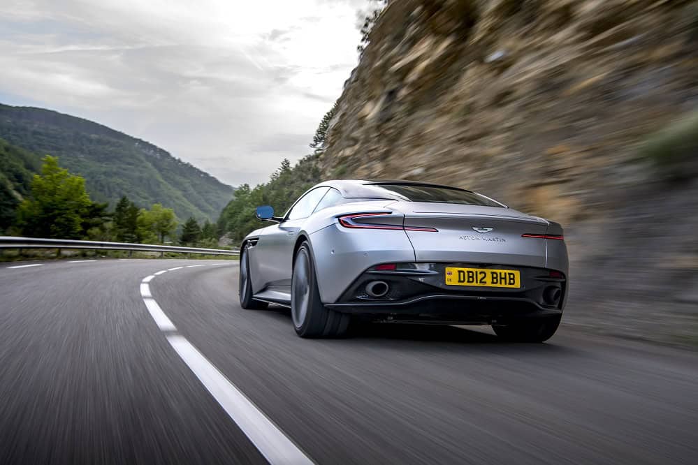 Aston Martin DB12