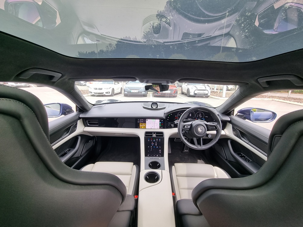 Porsche Taycan Turbo S interior