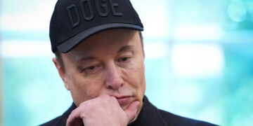 elon musk trillionaire