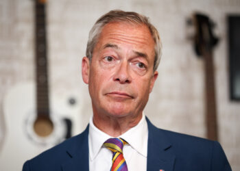 farage media rounds