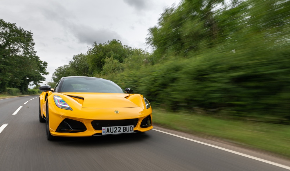 Lotus Emira