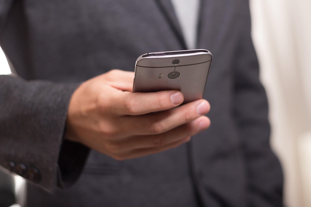 How digital payments are changing small business growth in the UK