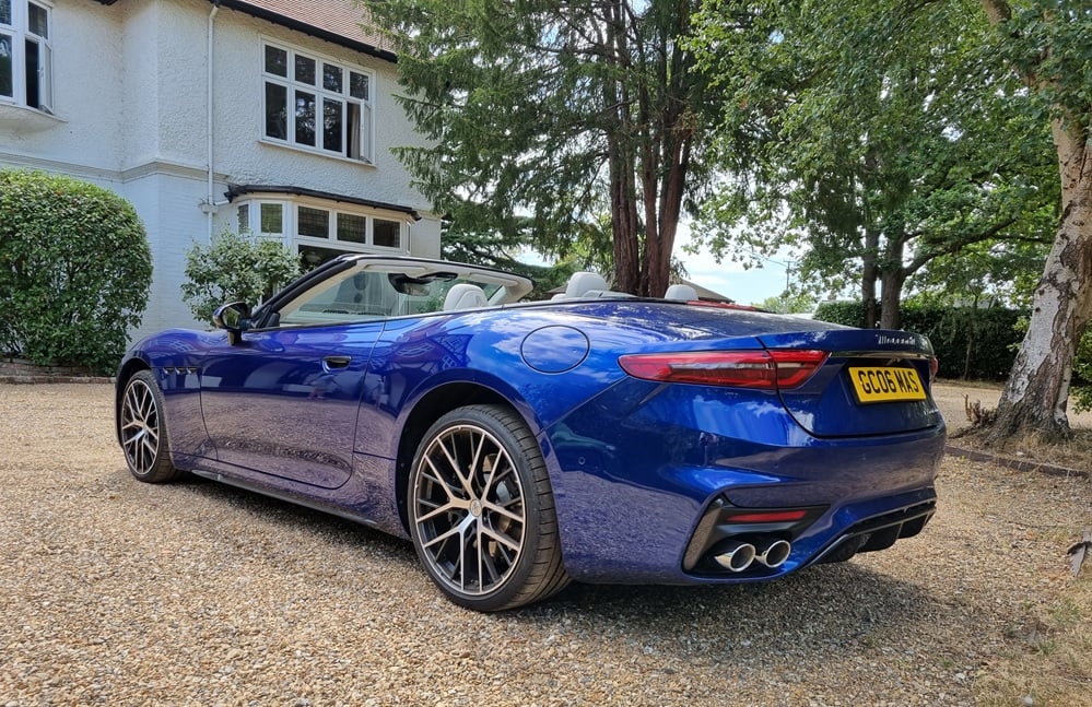 Rear shot of the Maserati GranCabrio Trofeo