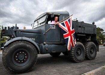 Nigel Farage reform clacton