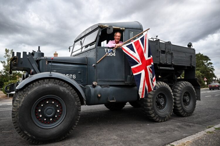 Nigel Farage reform clacton