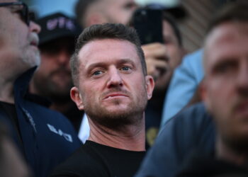 tommy robinson police