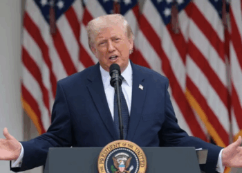 trump quit presidency